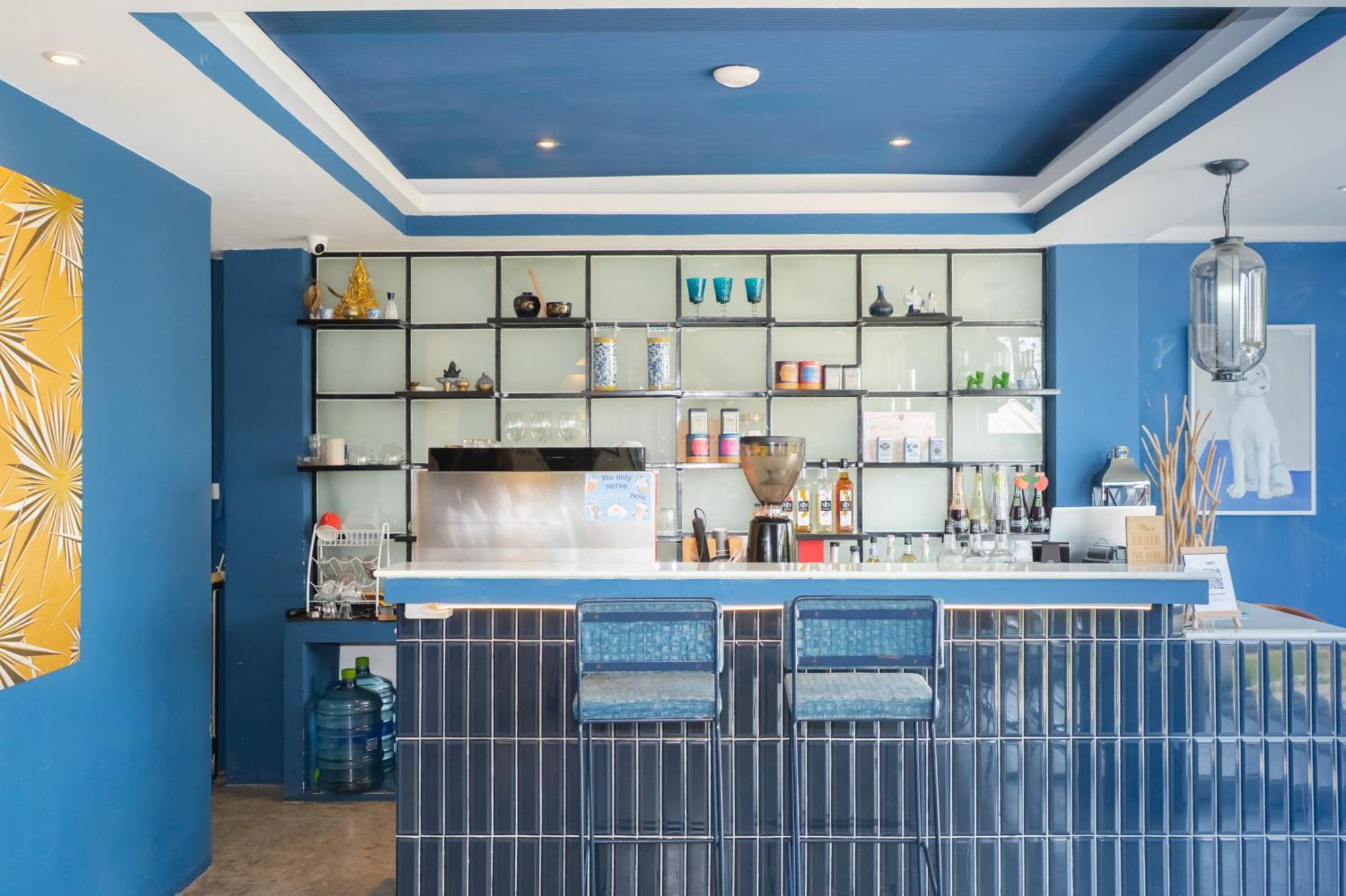 צ'אלונג Kraam Silhouette Hotel And Cafe Phuket מראה חיצוני תמונה