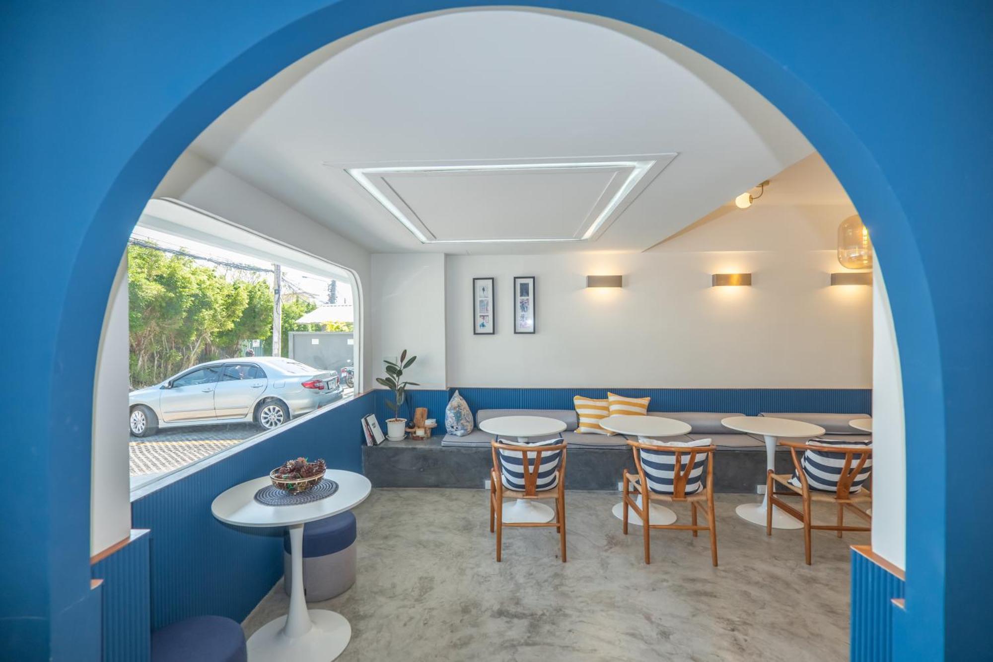 צ'אלונג Kraam Silhouette Hotel And Cafe Phuket מראה חיצוני תמונה